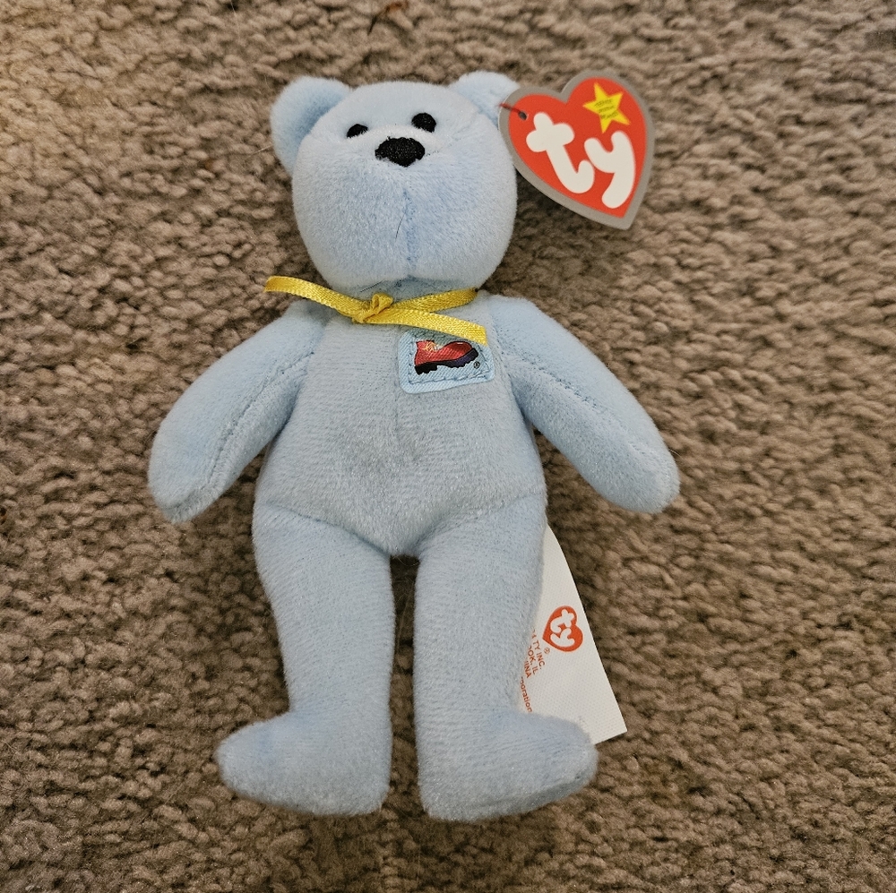 TY Mcdonald's Big Red Shoe Beanie Baby Happymeal Plush Toy